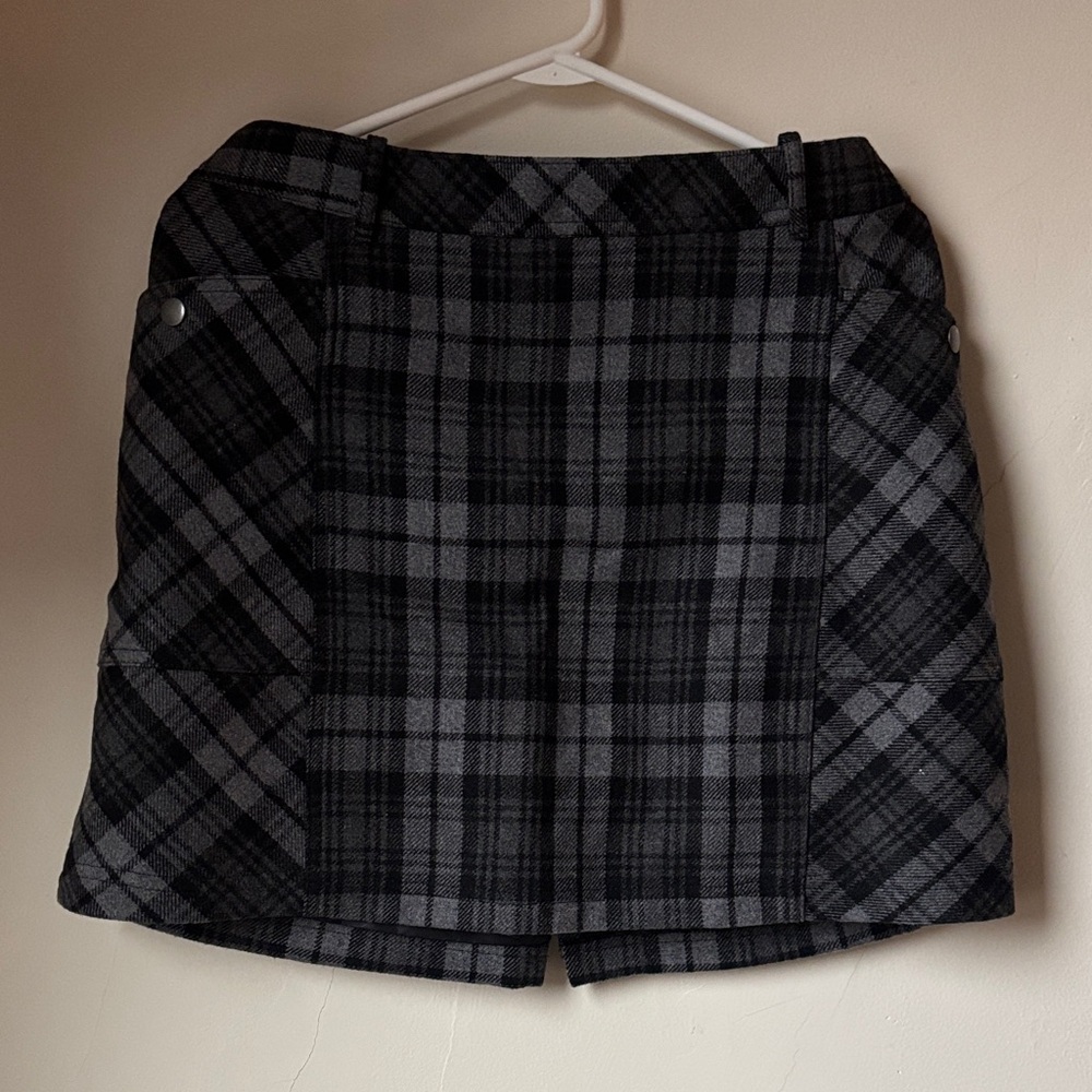 Eddie Bauer Black and Gray Plaid Mini Skirt